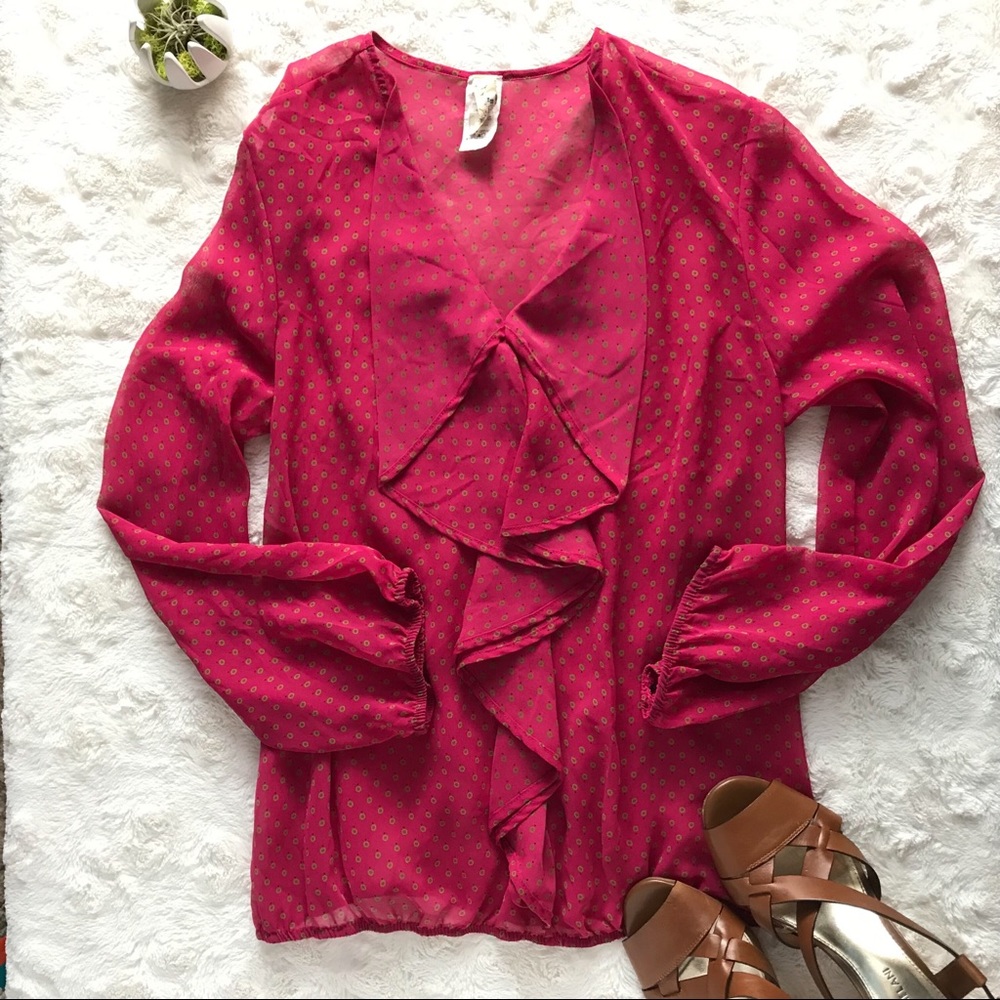 {Francesca’s} Fuchsia V-Neck Front Ruffled Blouse - Picture 4 of 4